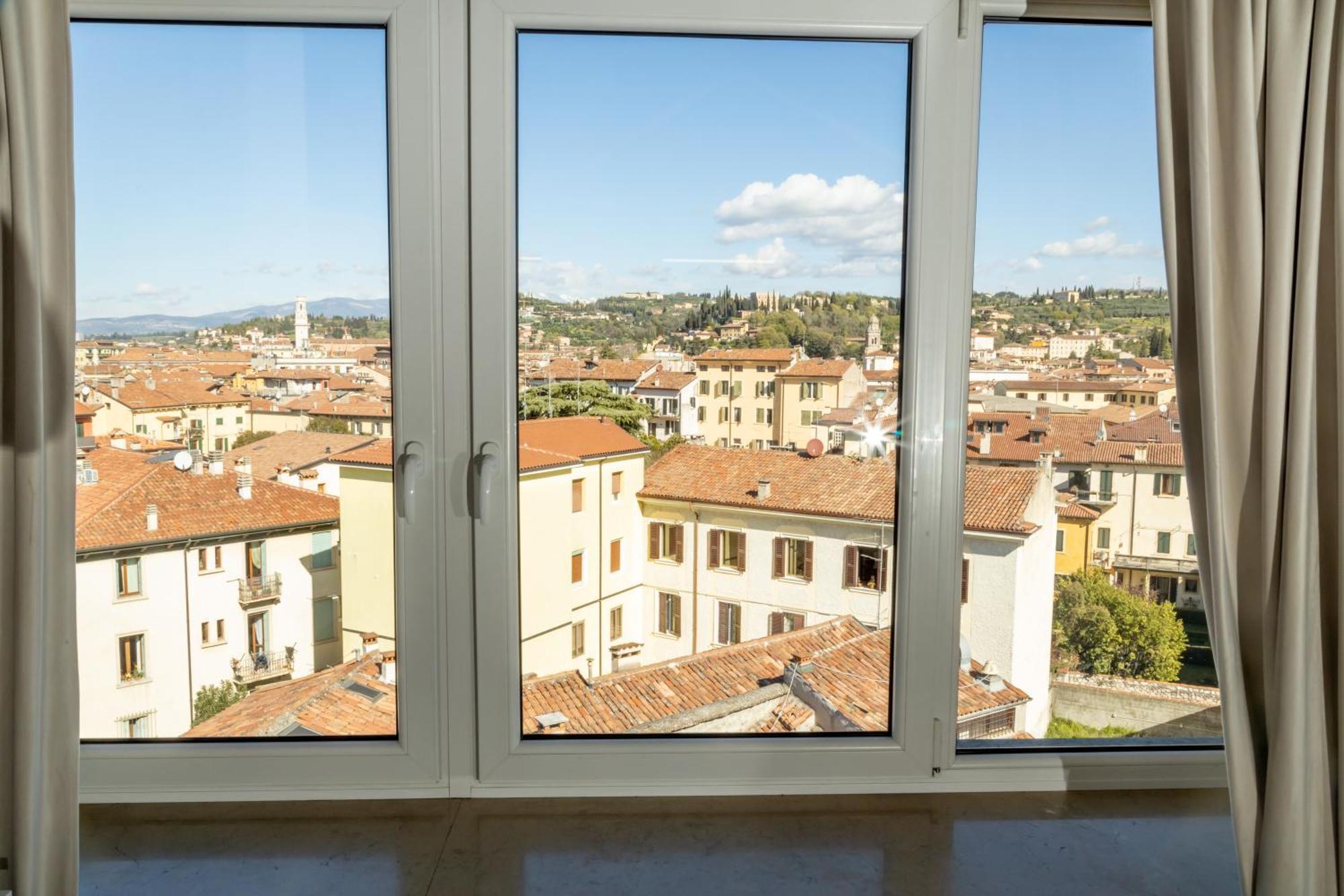 Verona Relax & Stay Rooms מראה חיצוני תמונה