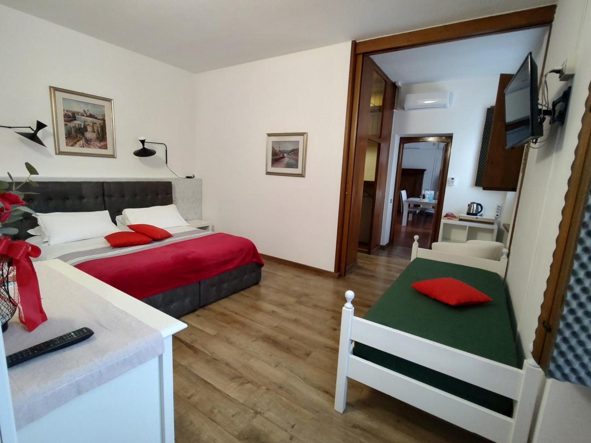 Verona Relax & Stay Rooms מראה חיצוני תמונה